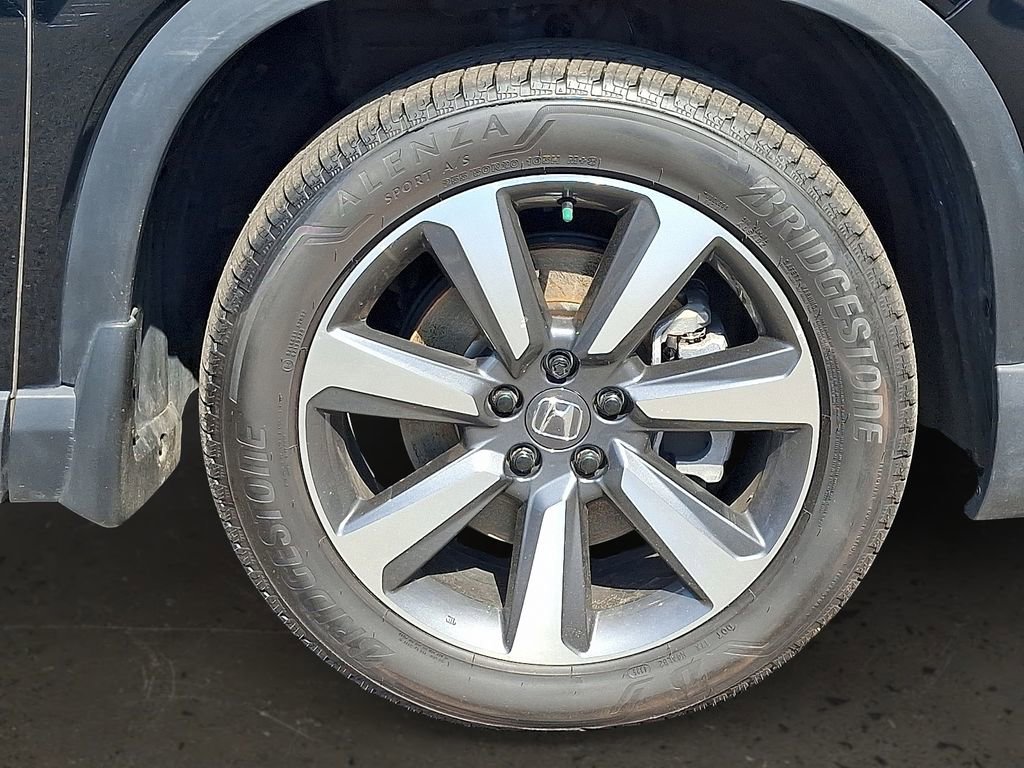 Used 2023 Honda Pilot Elite image 9