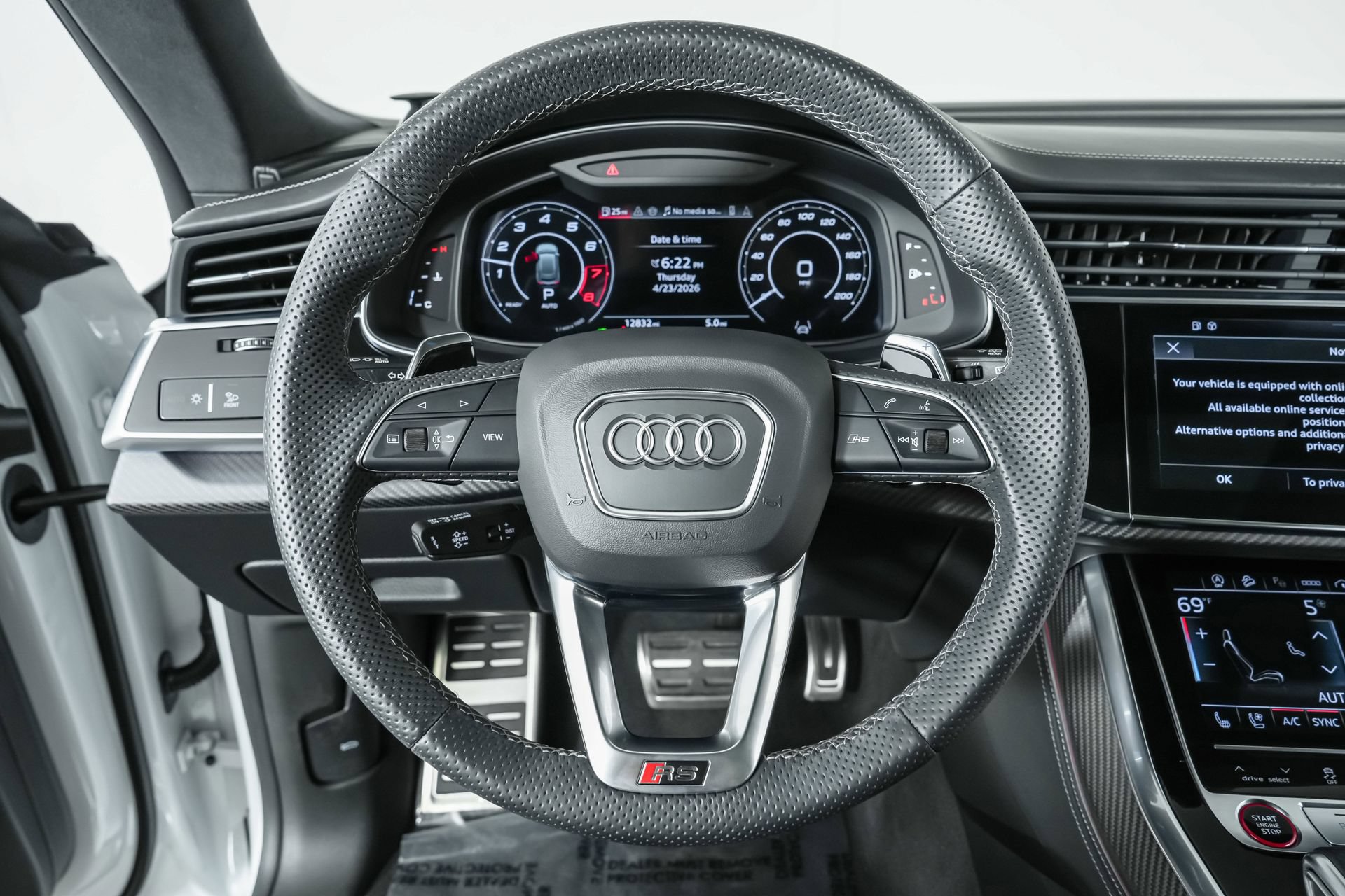 Used 2024 Audi RS Q8 AWD/4WD image 17