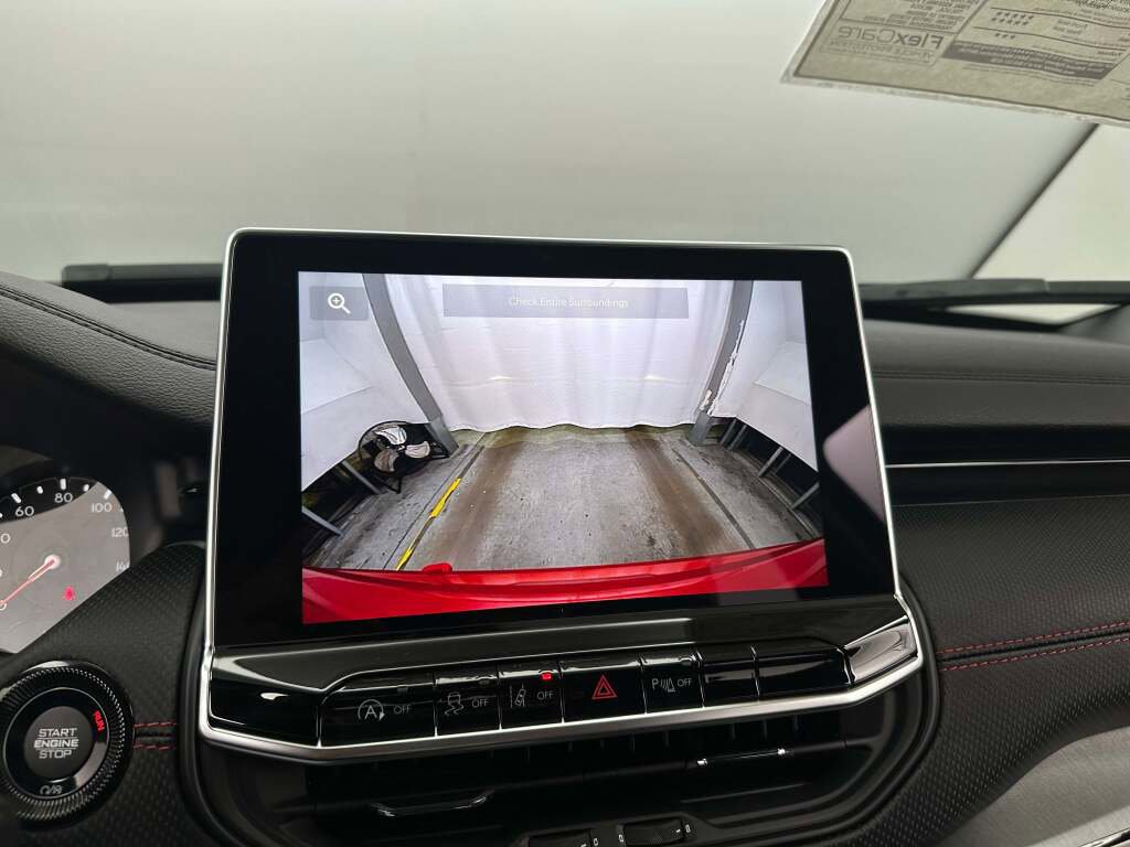 New 2026 Jeep Compass Trailhawk image 29