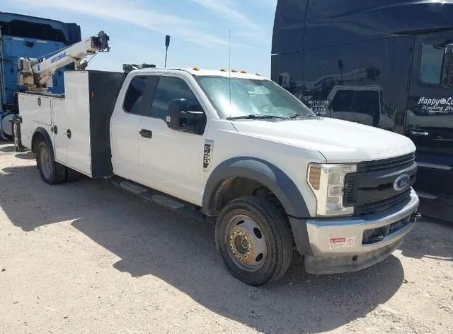 Used 2018 Ford F450 XL w/ Power Equipment Group AWD/4WD image 2