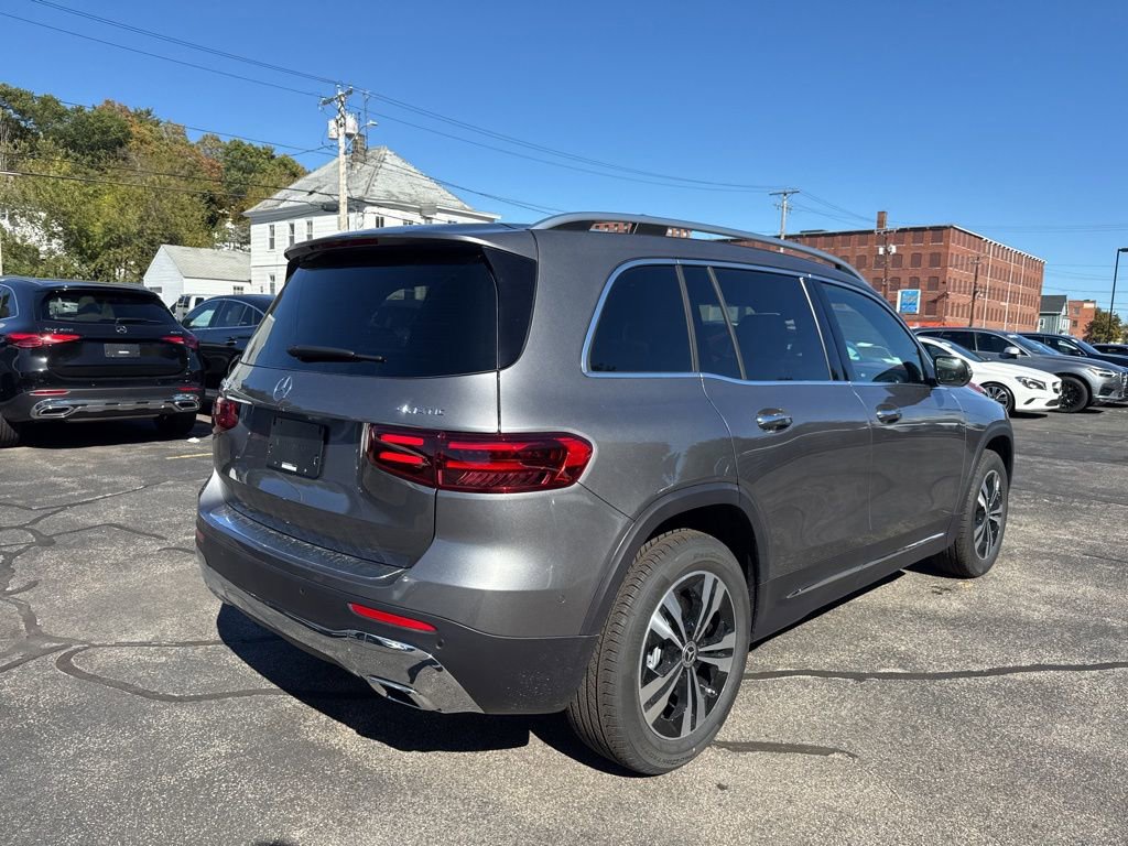 New 2026 Mercedes-Benz GLB 250 4MATIC image 9