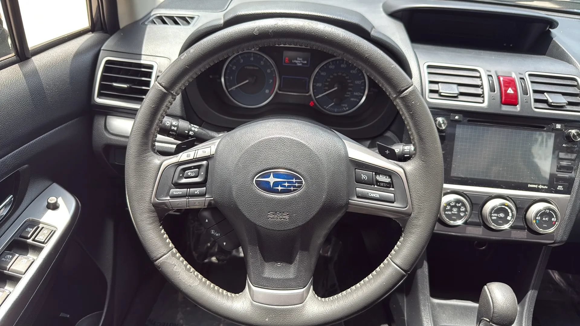 Used 2015 Subaru Crosstrek 2.0i Limited AWD/4WD image 30