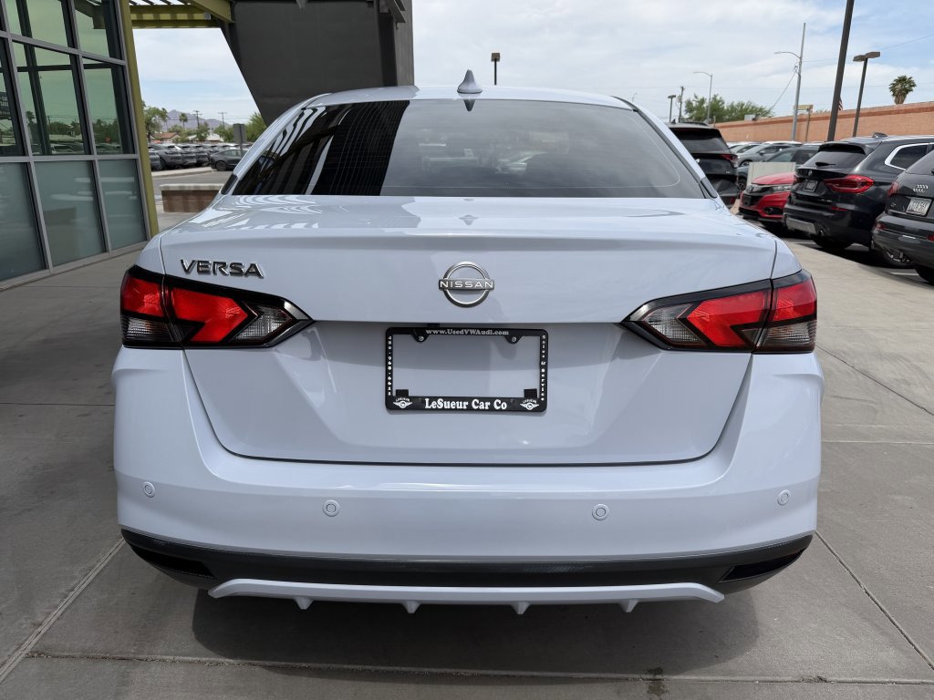Used 2025 Nissan Versa SV w/ Trunk Package image 13