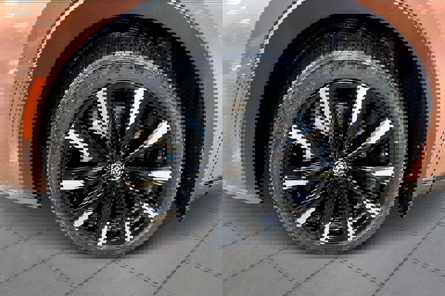 Used 2023 Toyota Crown Platinum image 11