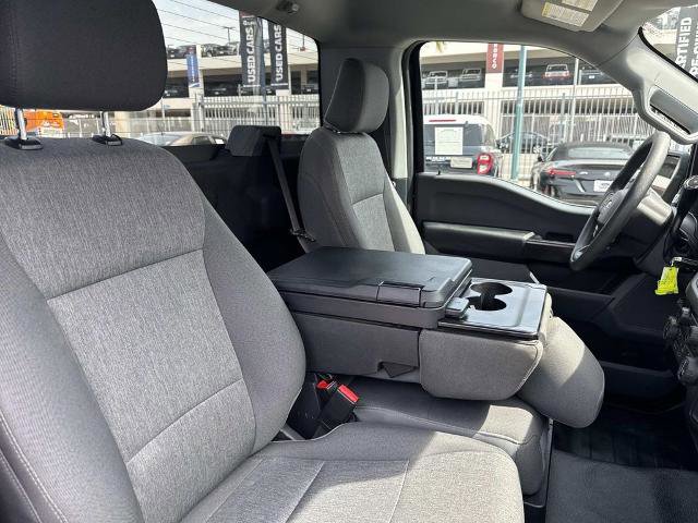 Certified 2025 Ford F150 XL w/ Equipment Group 103A High RWD image 18