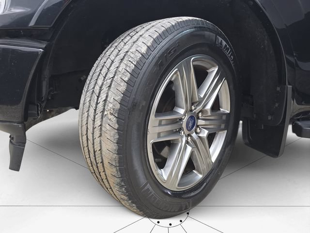 Used 2019 Ford F150 Lariat w/ Equipment Group 502A Luxury RWD image 39