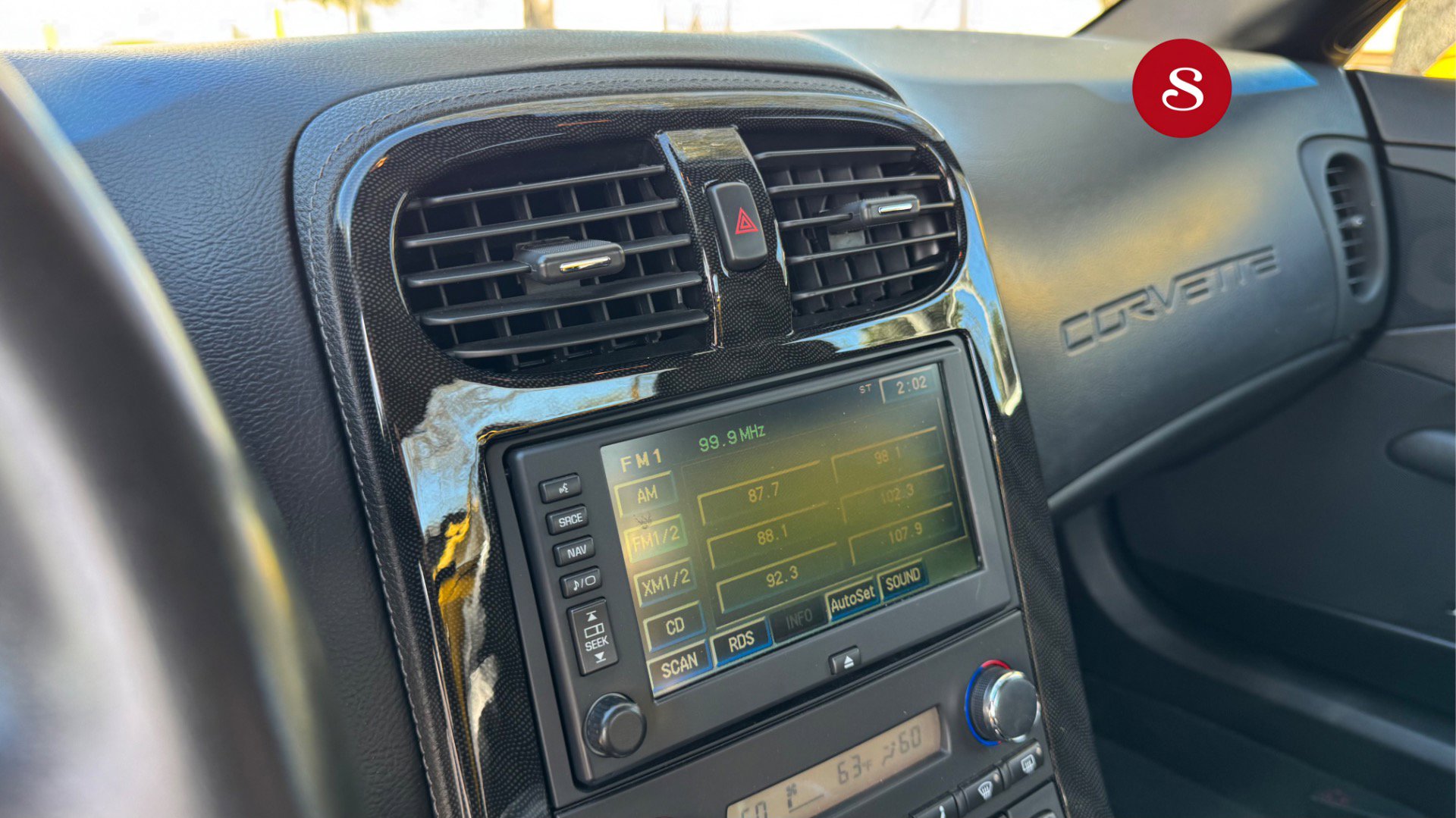 Used 2010 Chevrolet Corvette Convertible w/ Preferred Equipment Group image 14