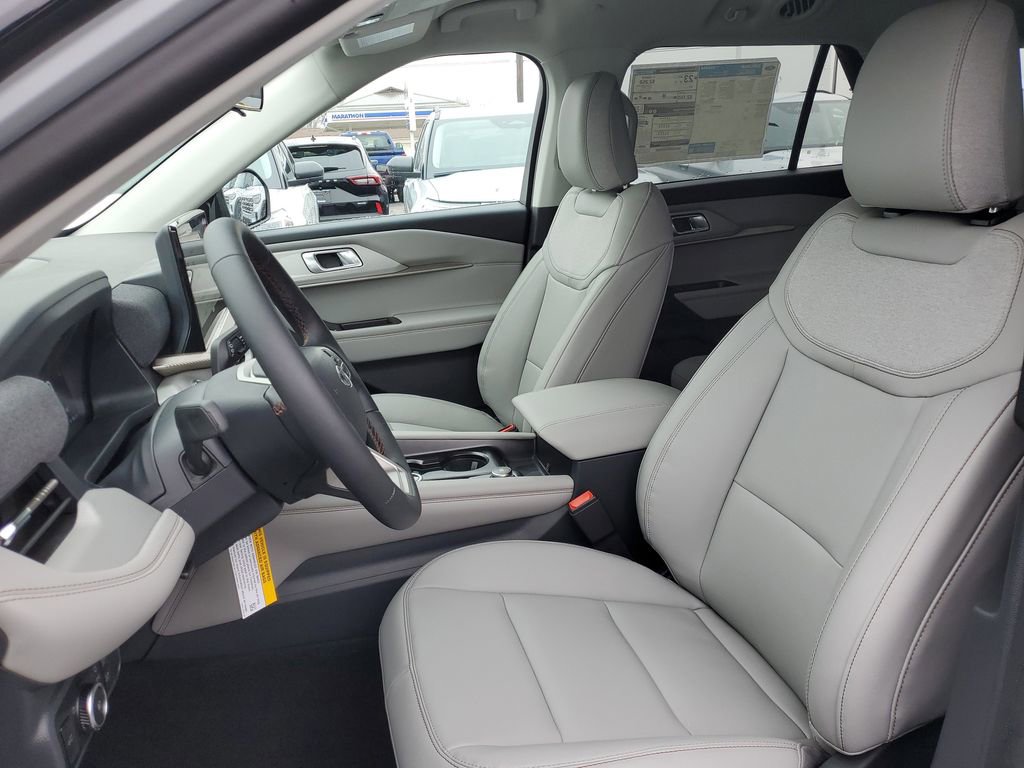 New 2026 Ford Explorer Active image 8