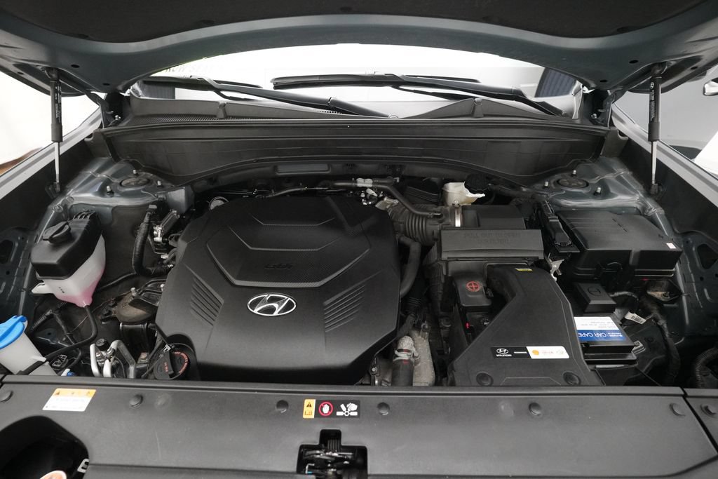 Used 2024 Hyundai Palisade SEL w/ Premium Package AWD/4WD image 3