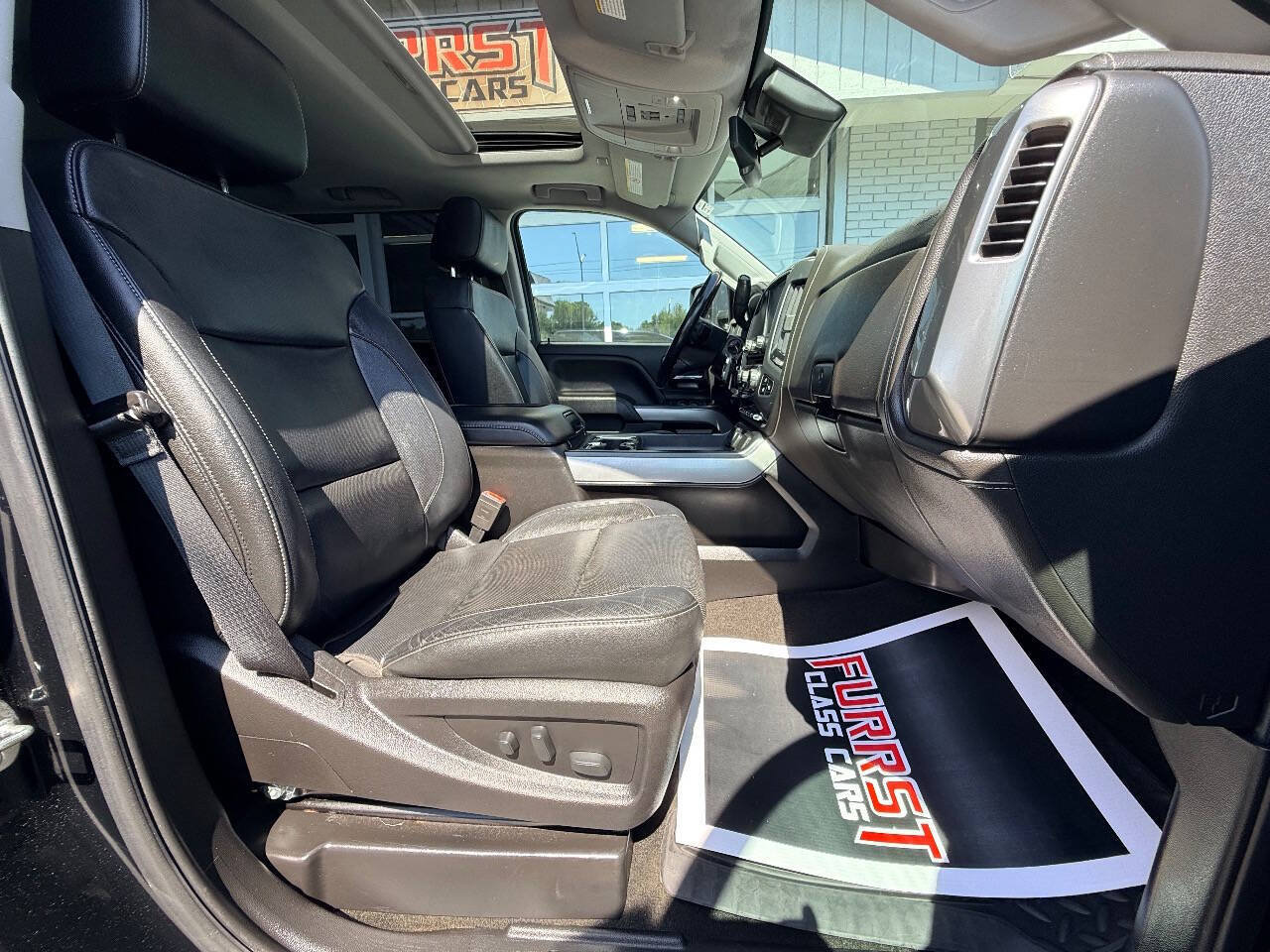 Used 2018 Chevrolet Silverado 2500 LTZ w/ Duramax Plus Package AWD/4WD image 39