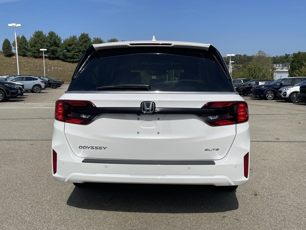 New 2026 Honda Odyssey Elite image 4