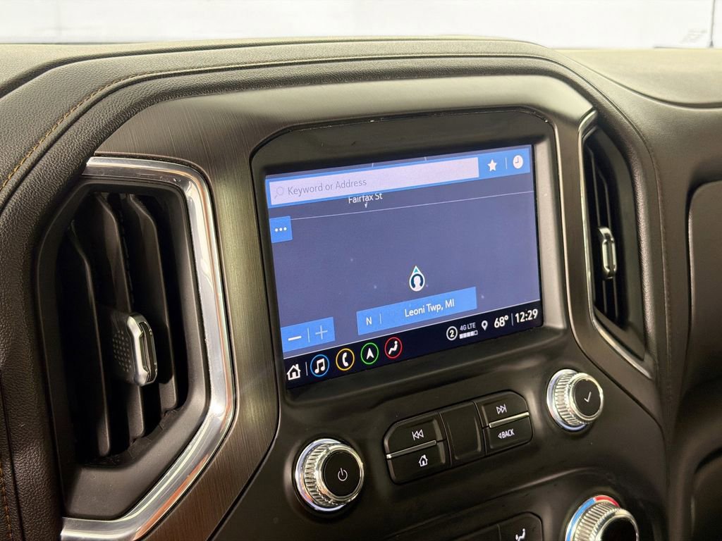 Used 2021 GMC Sierra 1500 AT4 w/ AT4 Preferred Package AWD/4WD image 14