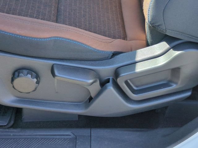 Used 2021 Ford Bronco Outer Banks w/ Sasquatch Package AWD/4WD image 12