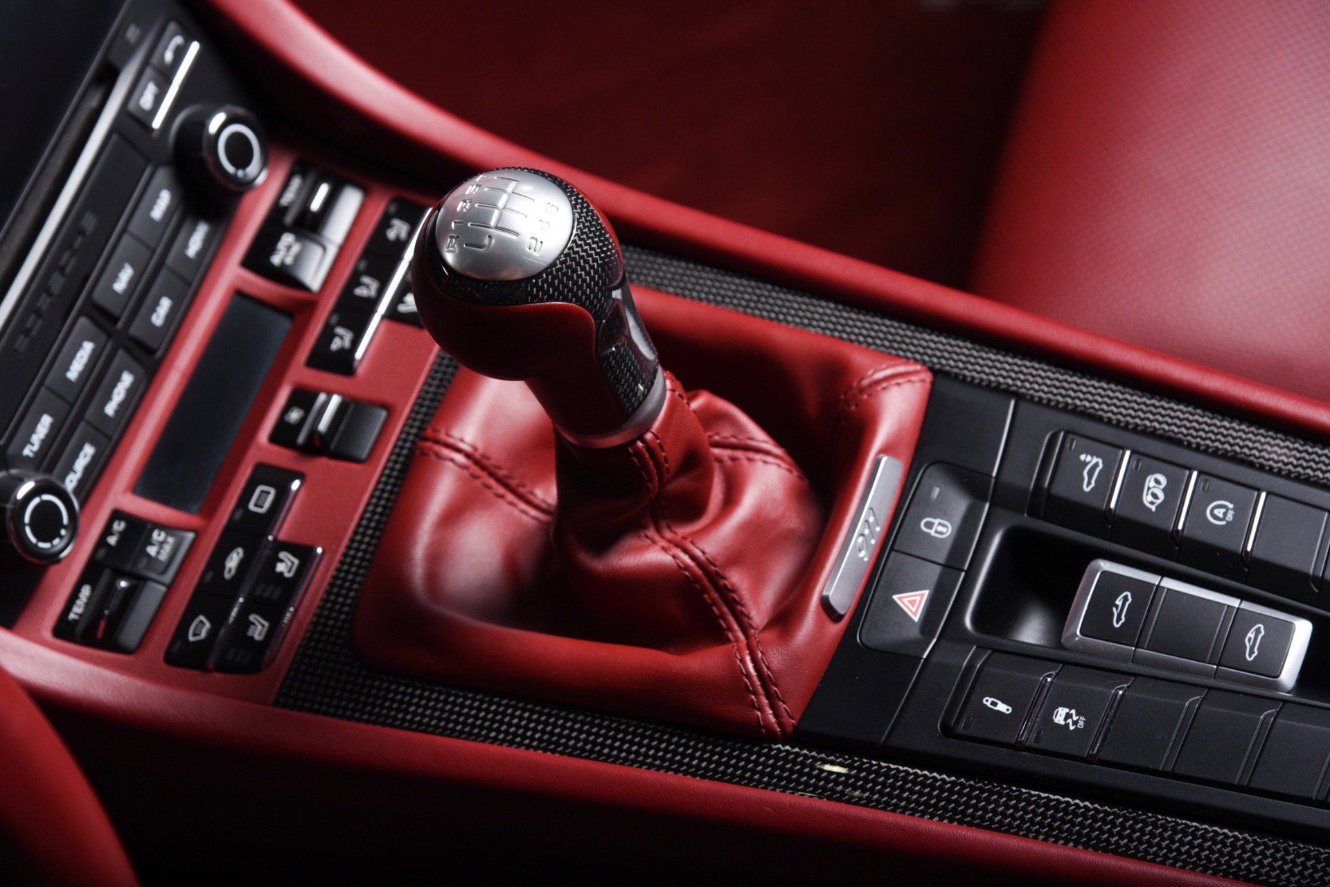 Used 2019 Porsche 911 Targa 4 GTS image 6