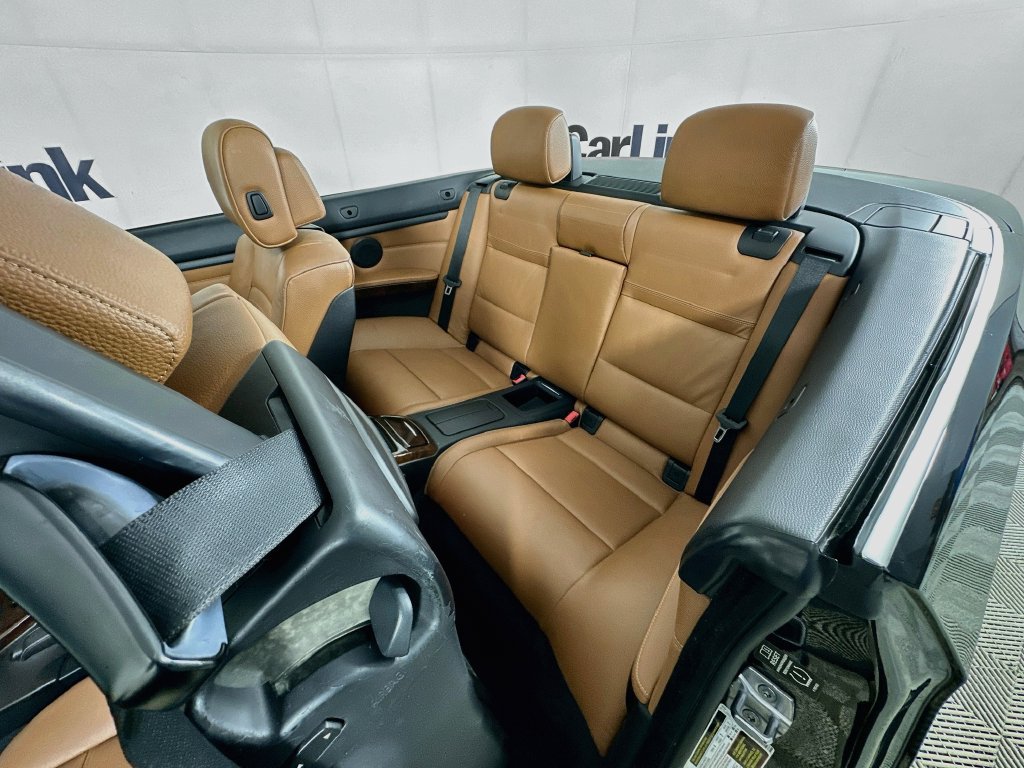 Used 2013 BMW 328i Convertible w/ Premium Pkg RWD image 28