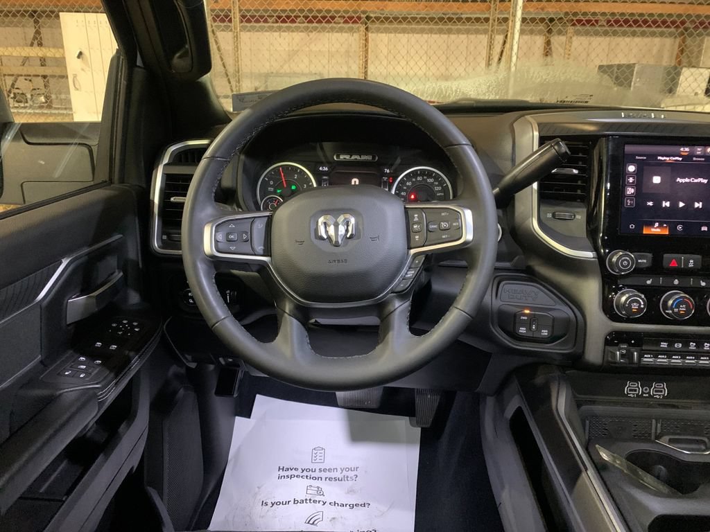 Used 2025 RAM 3500 Big Horn AWD/4WD image 17