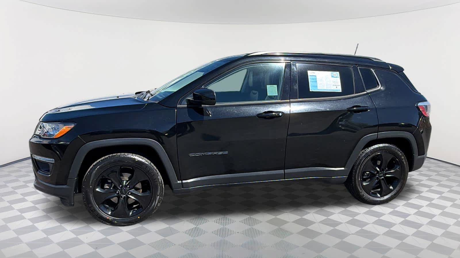 Used 2020 Jeep Compass Latitude FWD image 8