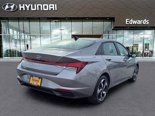 Certified 2023 Hyundai Elantra SEL w/ Convenience Package image 7