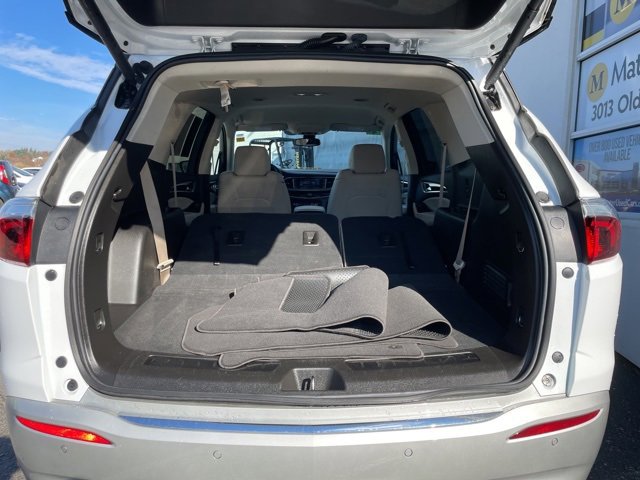 Used 2023 Buick Enclave Essence image 31
