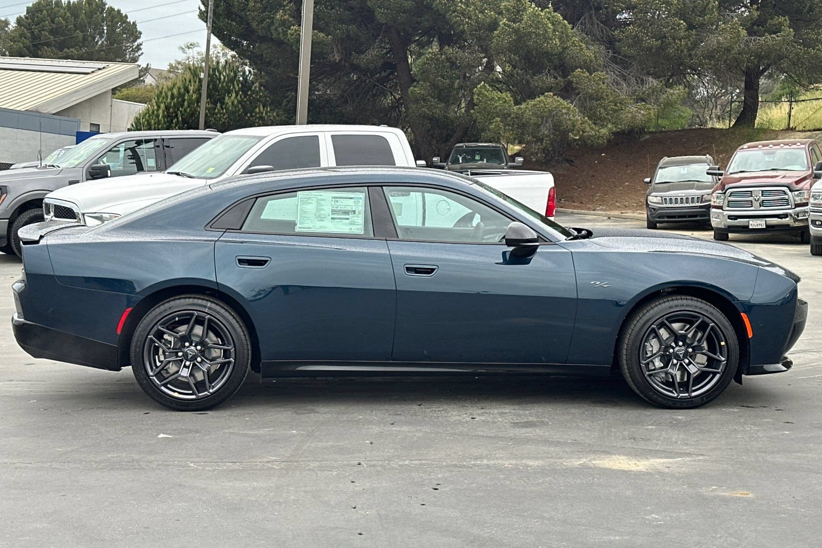 New 2026 Dodge Charger R/T AWD/4WD image 3