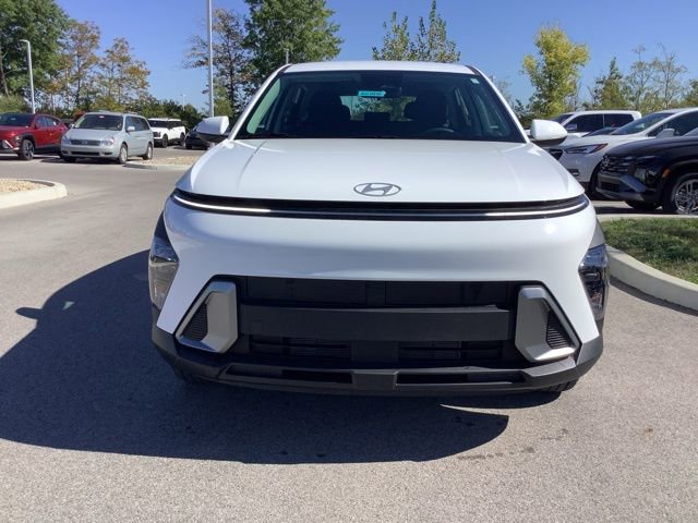 Certified 2026 Hyundai Kona SE image 3
