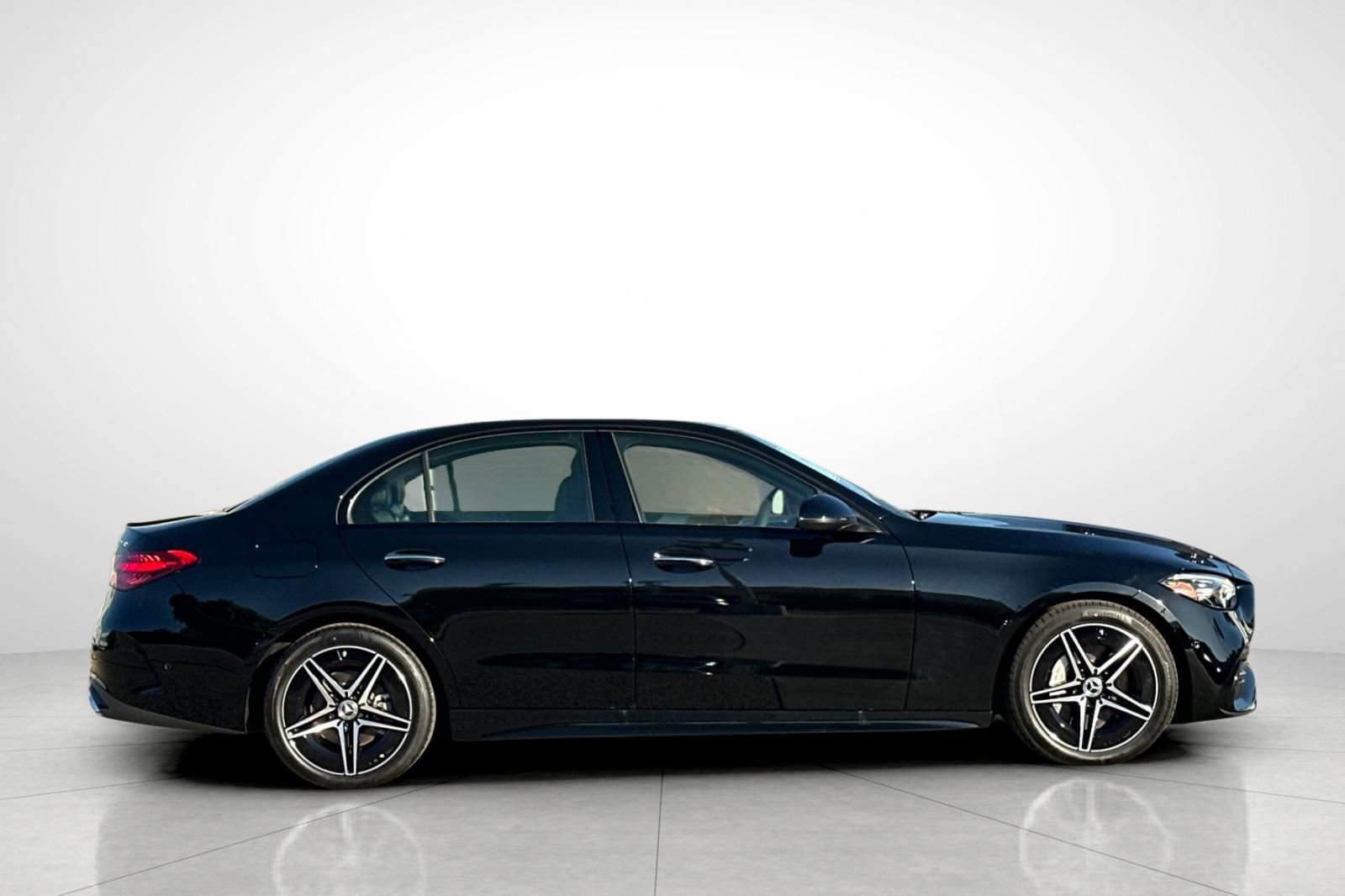 New 2025 Mercedes-Benz C 300 4MATIC Sedan image 30