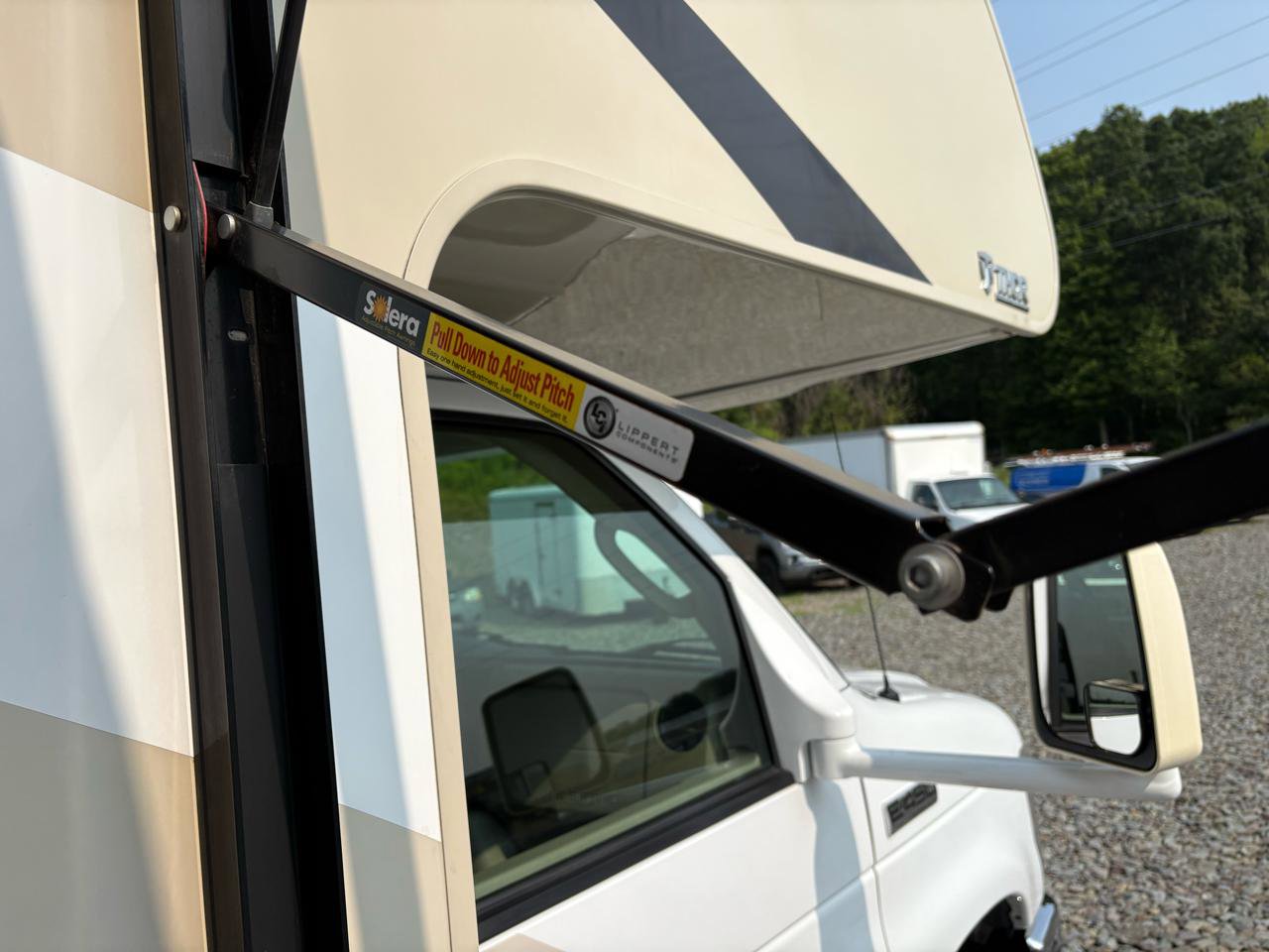 Used 2018 Ford E-450 and Econoline 450 Super Duty w/ Motorhome Prep Package RWD image 14