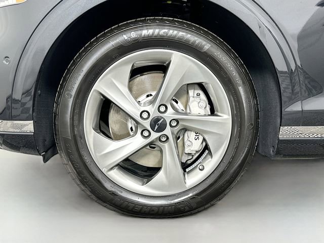 Certified 2026 Genesis GV70 2.5T Advanced image 33