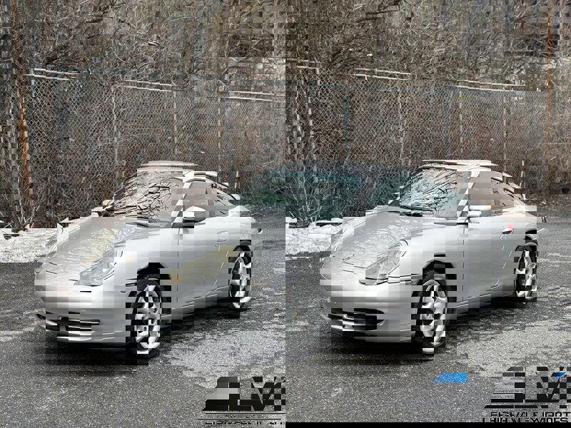 Used 2001 Porsche 911 Carrera 4 image 2