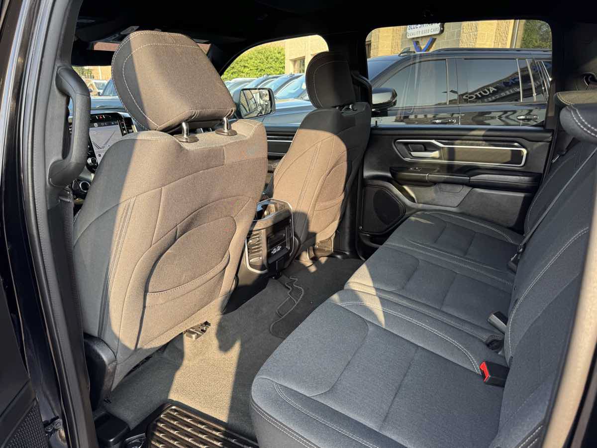 Used 2023 RAM 1500 Big Horn AWD/4WD image 41