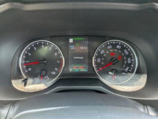 Used 2022 Toyota RAV4 LE FWD image 12