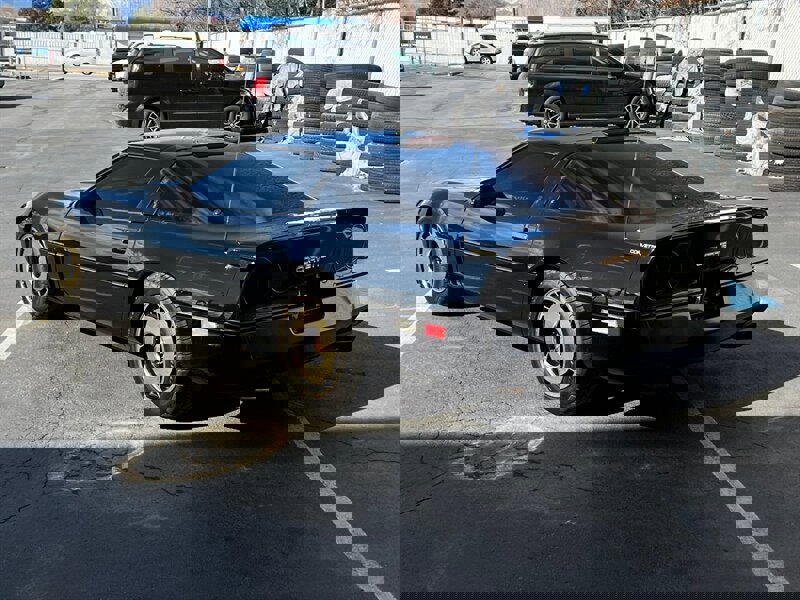 Used 1987 Chevrolet Corvette Coupe image 5