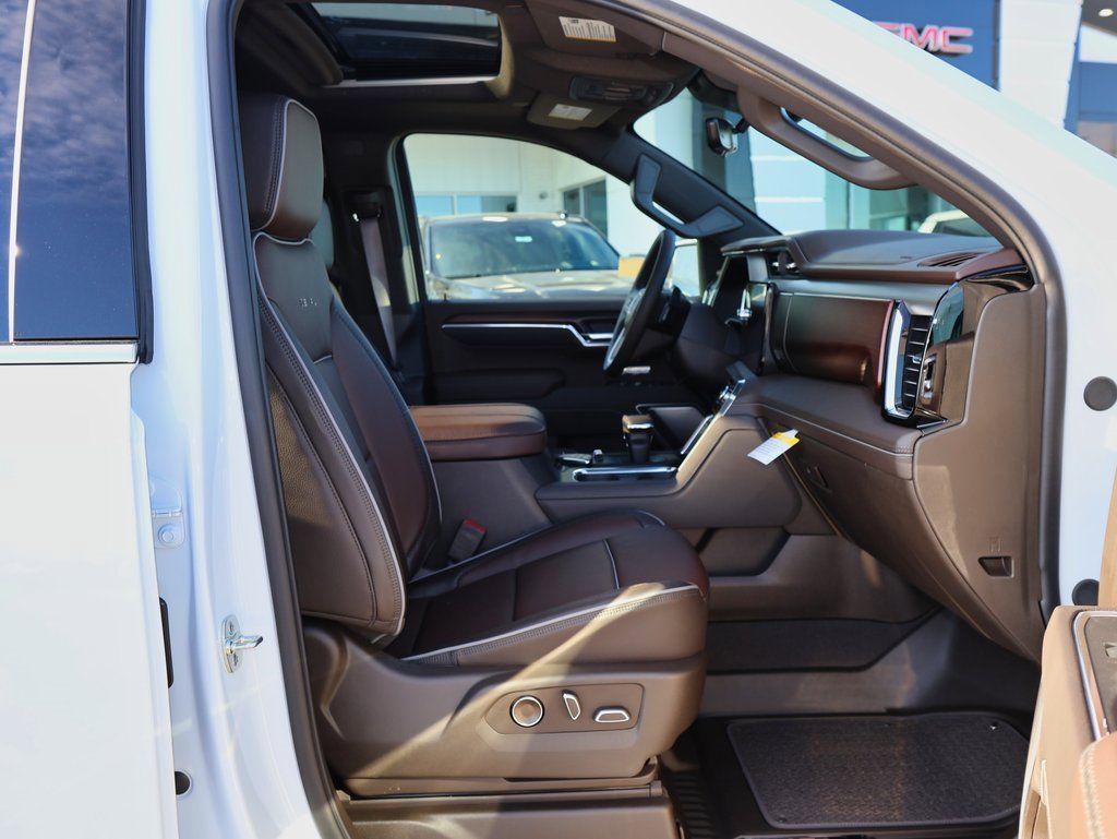 New 2026 GMC Sierra 1500 Denali w/ Denali Reserve Package image 32