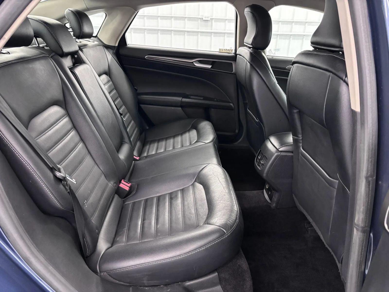 Used 2018 Ford Fusion SE w/ Fusion SE Technology Package FWD image 34