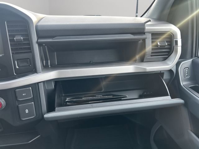 Used 2022 Ford F150 XLT image 36