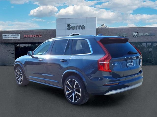 Used 2022 Volvo XC90 T6 Momentum w/ Advanced Package image 3