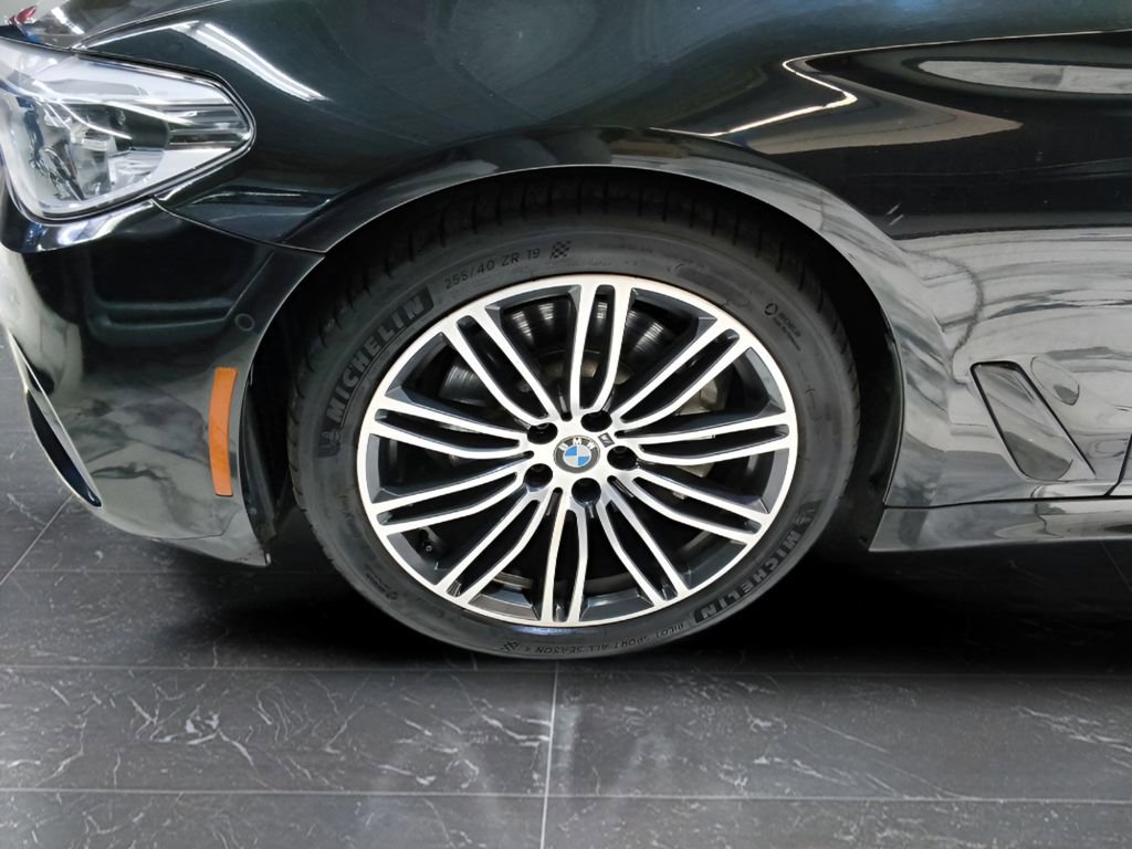 Used 2018 BMW 540i xDrive AWD/4WD image 8