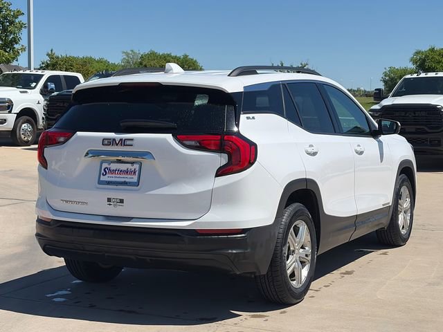Used 2020 GMC Terrain SLE w/ Driver Convenience Package image 9