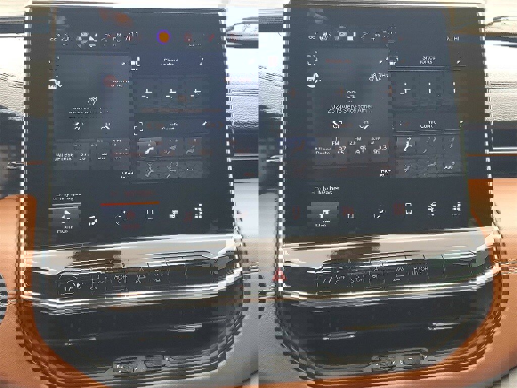 Used 2022 Jeep Compass Limited image 16