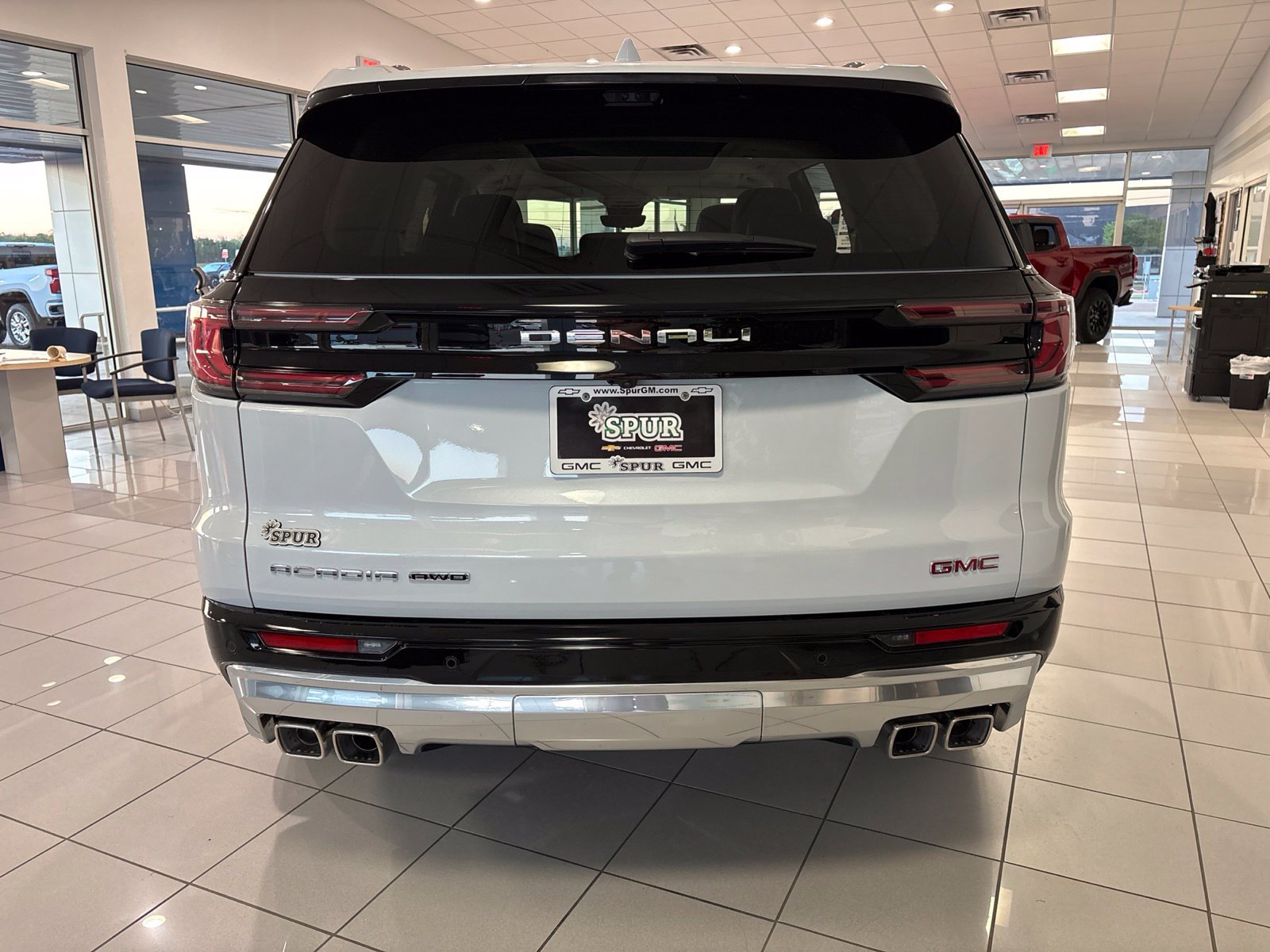 New 2027 GMC Acadia Denali w/ Denali Reserve Package AWD/4WD image 5