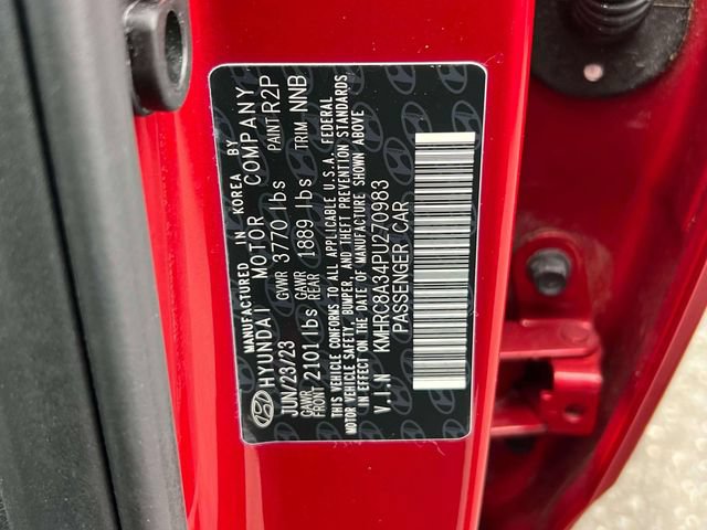 Certified 2023 Hyundai Venue Limited w/ Cargo Package FWD image 17