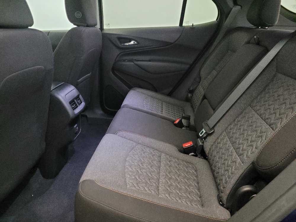 Used 2023 Chevrolet Equinox LT w/ LPO, Floor Liner Package image 18