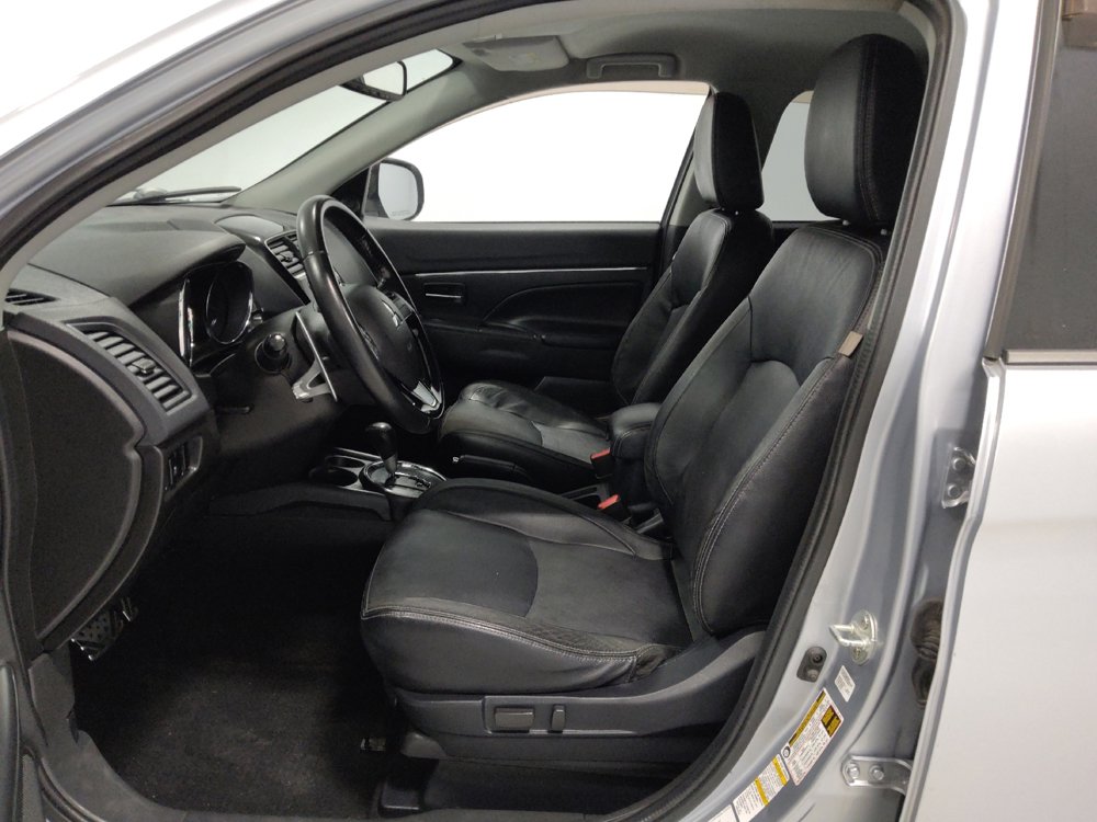 Used 2016 Mitsubishi Outlander Sport SEL image 17