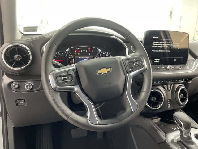 New 2026 Chevrolet Blazer LT w/ Convenience Package AWD/4WD image 14