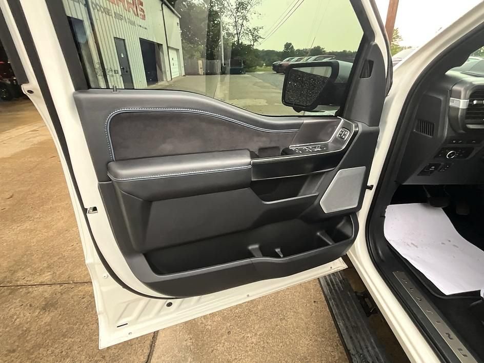 Used 2024 Ford F150 Platinum w/ Equipment Group 702A High AWD/4WD image 12