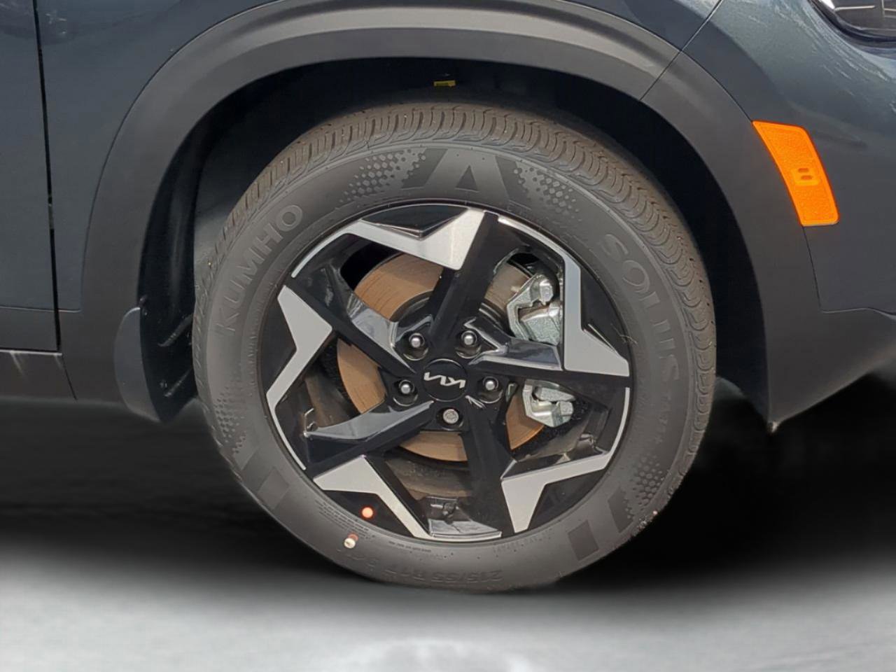 New 2026 Kia Seltos EX image 28