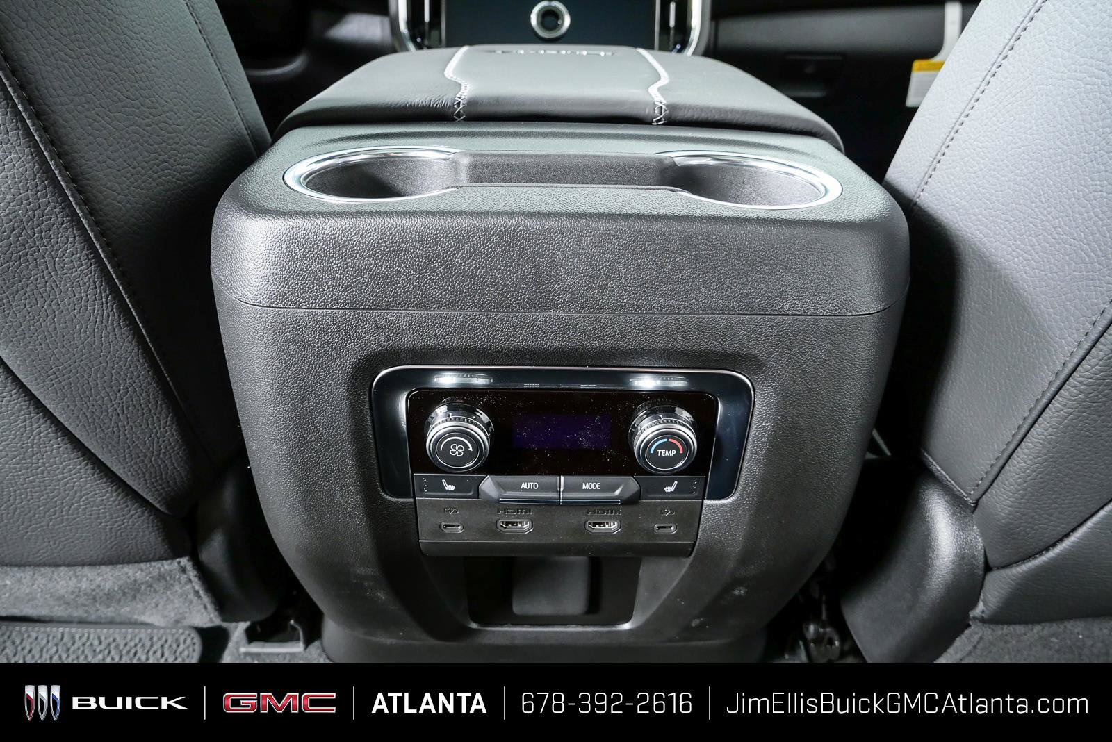 New 2026 GMC Yukon XL Denali w/ Advanced Technology Package AWD/4WD image 21
