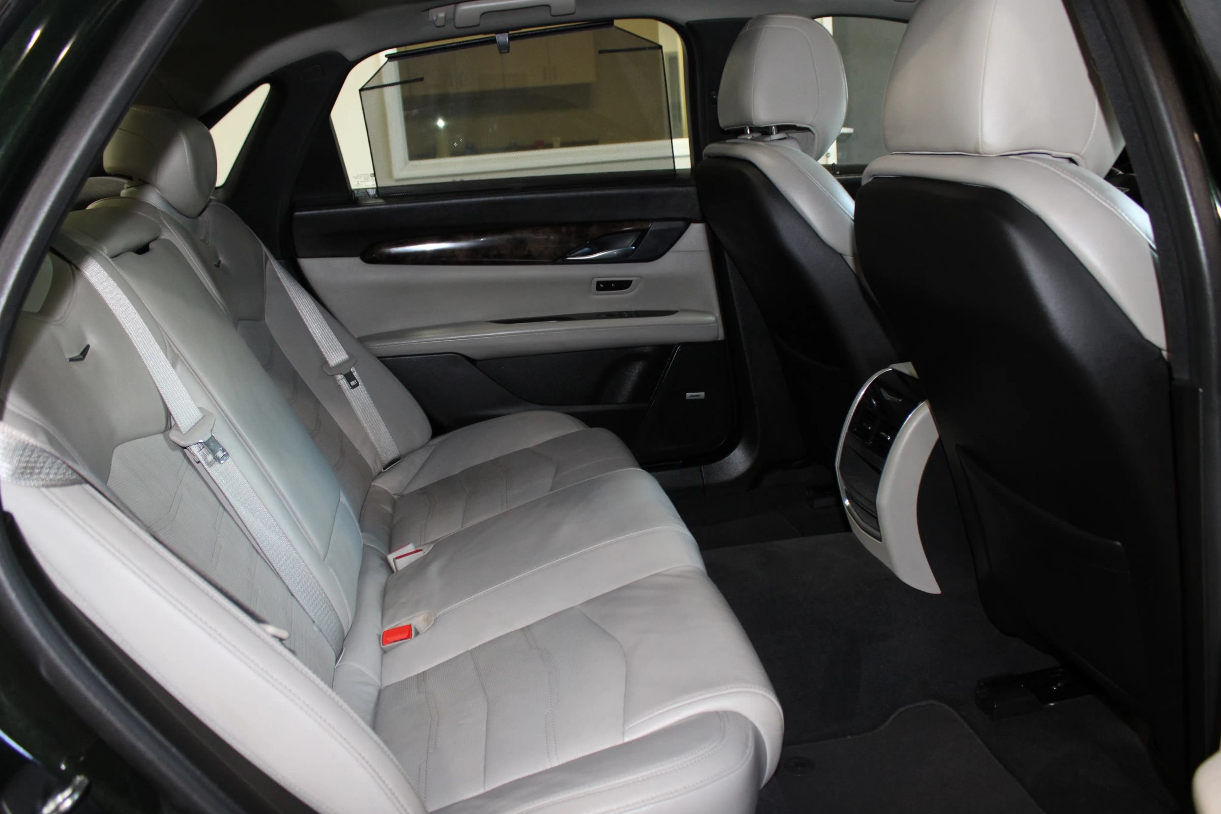Used 2017 Cadillac CT6 Luxury AWD/4WD image 38