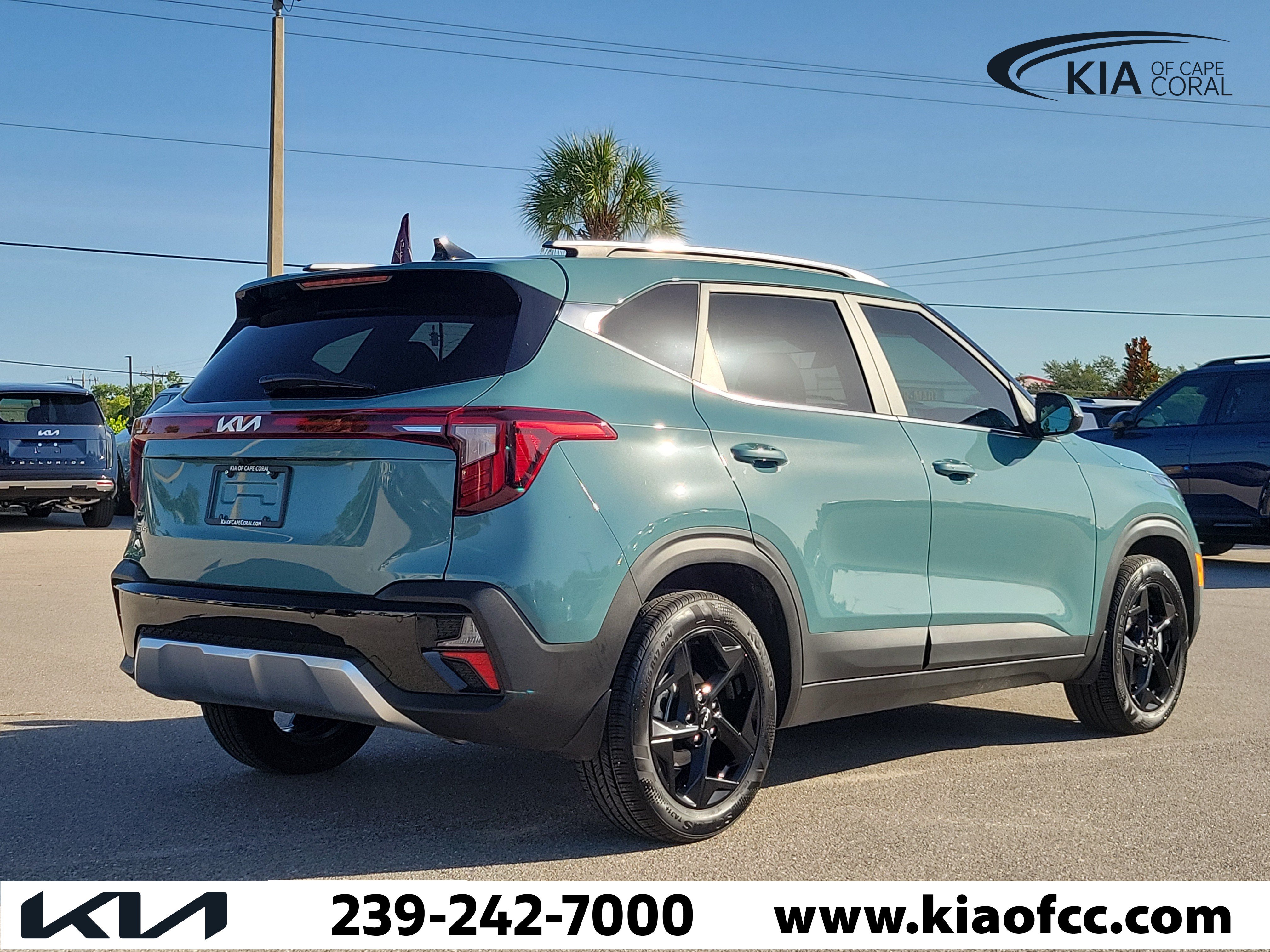 Certified 2026 Kia Seltos EX w/ EX Sunroof Package FWD image 6