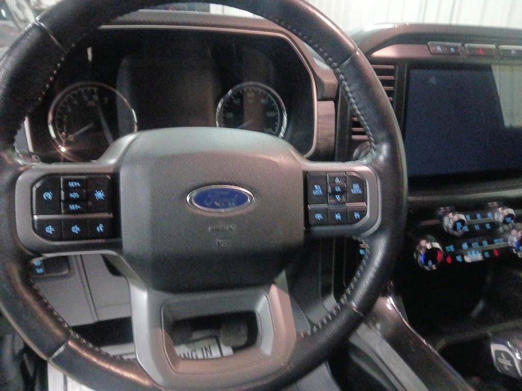 Certified 2021 Ford F150 XLT w/ Equipment Group 302A High image 18